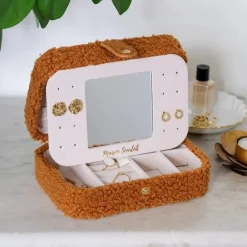 Les Bijoux|Les Accessoires<Maison Scarlett Boîte à Bijoux de Voyage Brigitte Moumoute Camel,