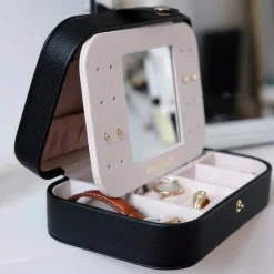 Les Bijoux|Les Accessoires<Maison Scarlett Boîte à Bijoux de Voyage Brigitte Cuir Noir,