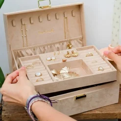 Les Bijoux|Les Accessoires<Maison Scarlett Boîte à Bijoux Louise Velours Beige,