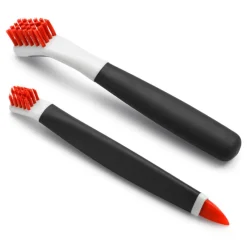 Brosserie<OXO Brosses de nettoyage,