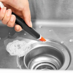 Brosserie<OXO Brosses de nettoyage,