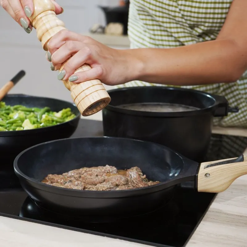 Anti-Adhérent<COOKUT L'Incroyable Casserole amovible Graphite,