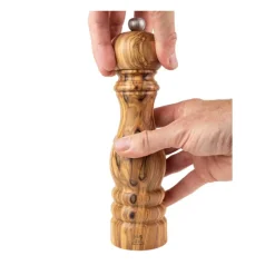 Moulins À Poivre<PEUGEOT Moulin à poivre Paris en bois d'olivier,