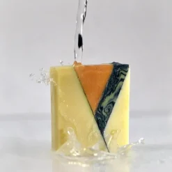 Les Soins<baba Savon Sélénite,